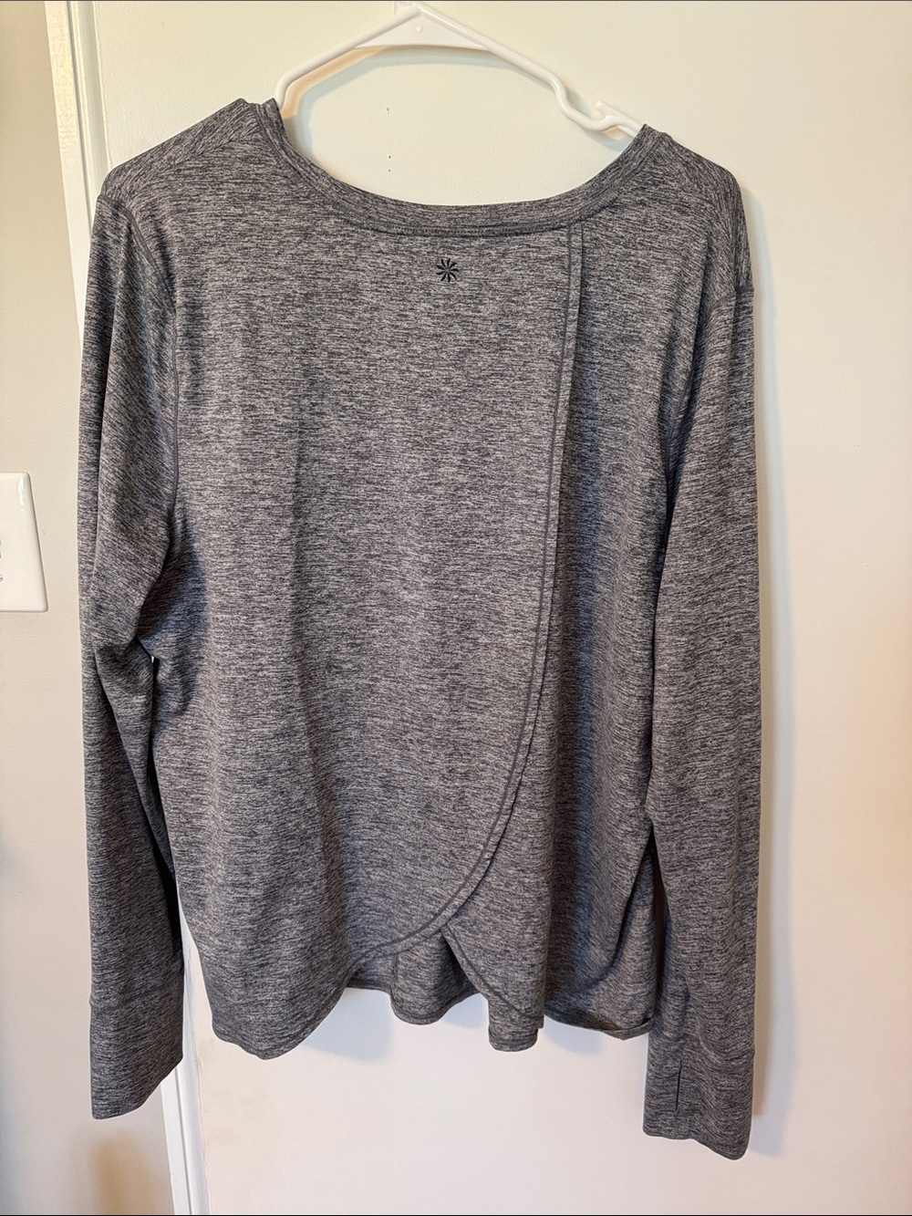 Athleta Gray Heather Long-Sleeve Tulip Back Top, Size XL